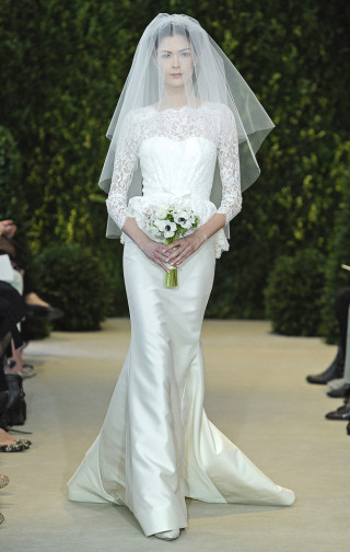 Hochzeitskleid langarm mit Spitzenärmeln, Carolina Herrera