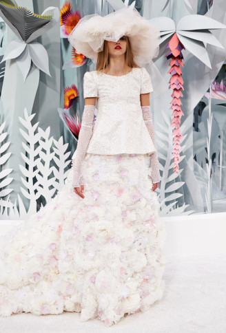CHANEL 2015 - Haute Couture Brautkleid, fotocredit www.chanel.com Haute Couture Karl Lagerfeld SS 2015
