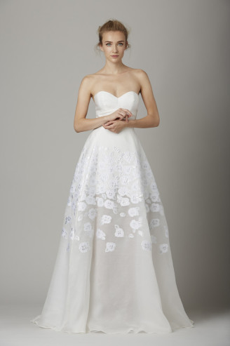 Mädchenhaftes Hochzeitskleid mit Blüten übersät, Bustier Hochzeitskleid Lela Rose Lela Rose Promi Brautkleider