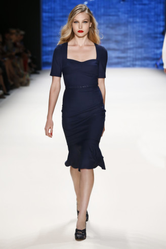 Lena Hoschek Sommerkleider 2017 Dunkelblaues Kleid, halbarm. Lena Hoschek